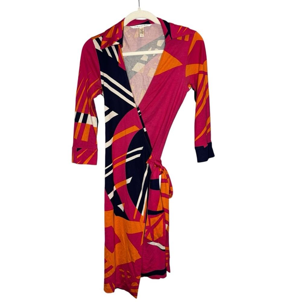 Diane Von Furstenberg DVF Silk Retro Printed Wrap Dress
